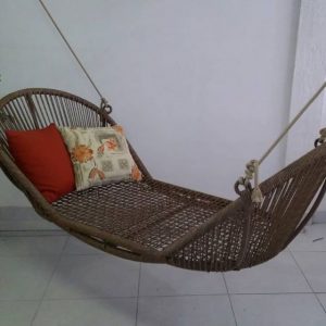 Conjunto de Mesa e Cadeira para Varanda e Área Externa em Corda Náutica, Fibra Sintética, Natural , Vime, Junco, Rattan e Apuí